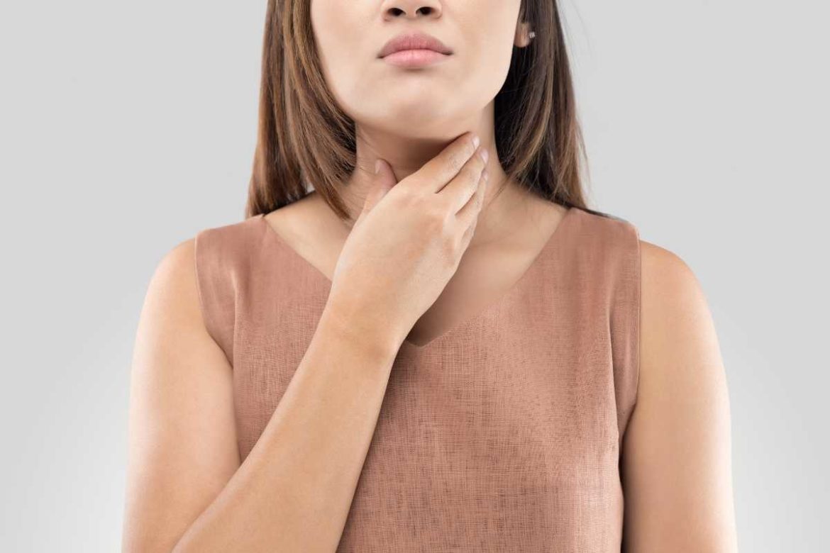 lady-sore-throat Essential Oils for Sore Throat